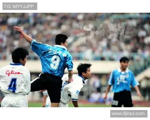 上海申花与大连万达历年对决比分回顾与分析 上海申花与大连万达历年对决比分回顾与分析