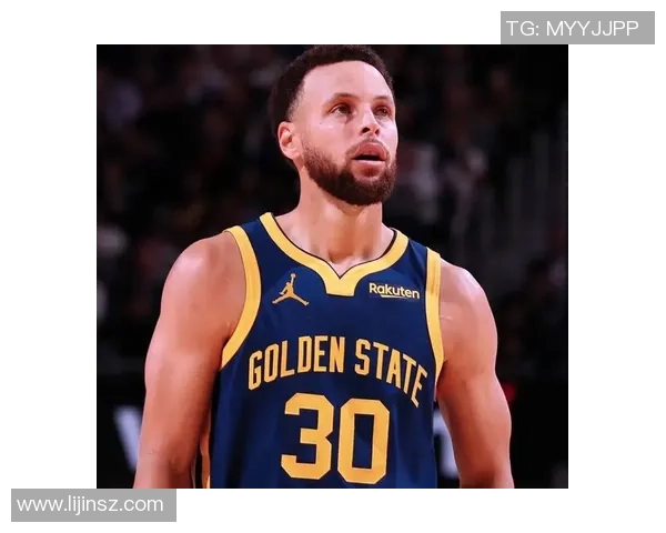 库里13中4还伤退!勇士主场被反转太惨烈 萌神进更衣室一瘸一拐 库里13中4还伤退!勇士主场被反转太惨烈 萌神进更衣室一瘸一拐